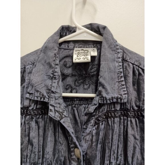 Parsley & Sage BOHO Top Womens Small Blue Chambray Embroidered Wearable Art - Picture 4 of 11